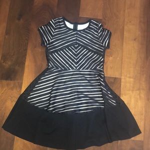 Girls black and white dress.